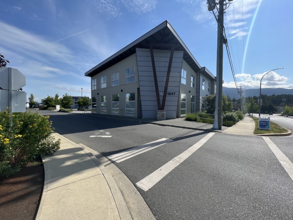 201 1847 Dufferin Crescent Nanaimo Rentals